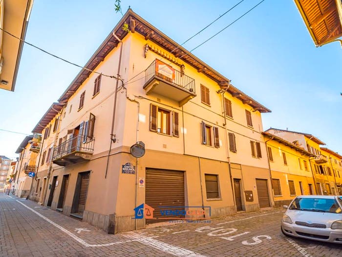 Appartamento quadrilocale in vendita in Via Guglielmo Baldessano, Centro, Carmagnola