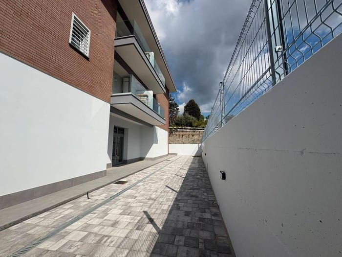 Appartamento quadrilocale in vendita in Via Romania, Cecchina, Albano Laziale