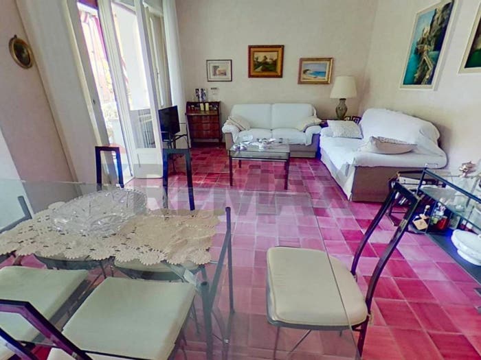 Appartamento con 5 locali in vendita in Via Privata Amelia Ferro, Fenarina Via Neghelli Collina di Ponente, Alassio