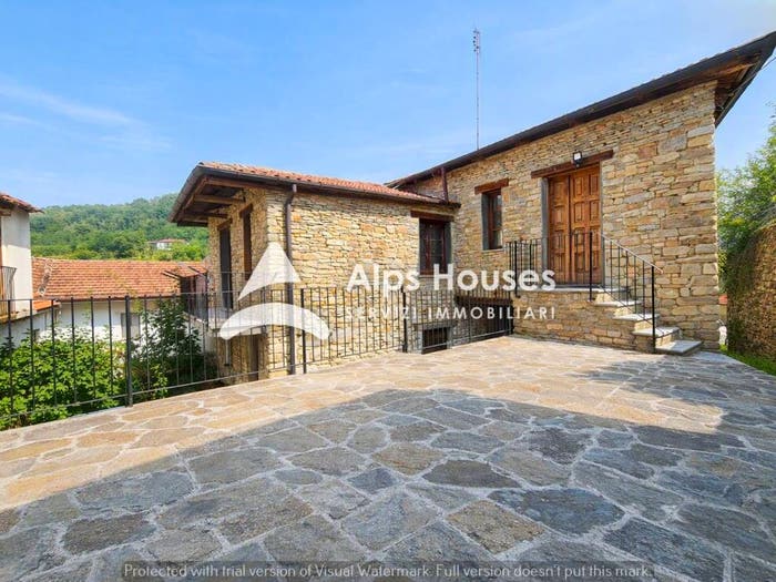 Casa con 5 locali in vendita in Località Bergamaschi, Bergolo
