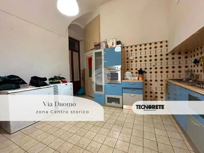 Appartamento trilocale in vendita in Via Duomo, Centro Storico, Foggia