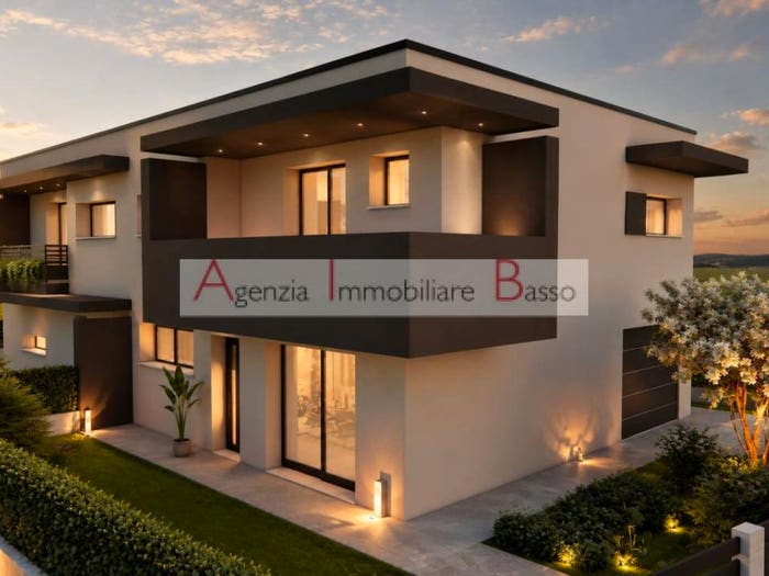 Casa con 6 locali in vendita in VIA GIORGIONE, Loreggia