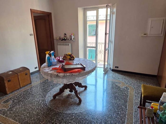 Appartamento quadrilocale in vendita in Via Bolzaneto, Bolzaneto, Genova