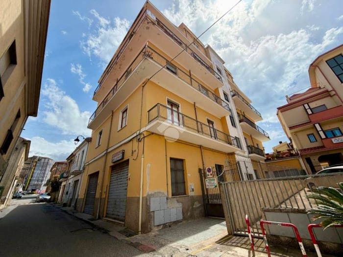 Casa monolocale in vendita in Via iv novembre, Centro, Diamante