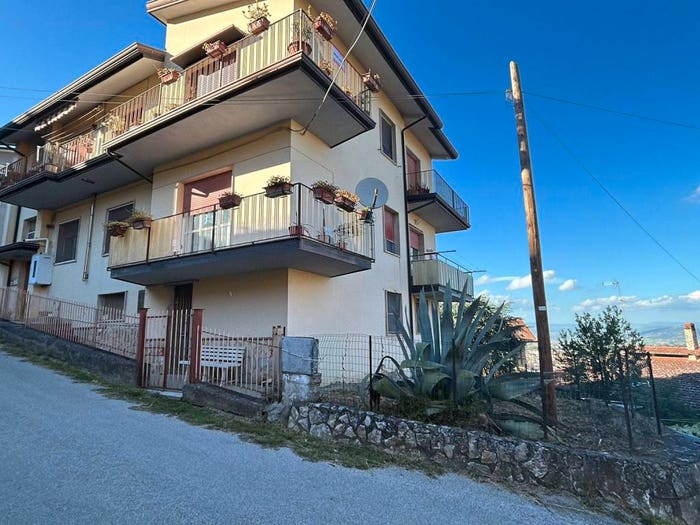Appartamento trilocale in vendita in Via San Crispino, San Giacomo, San Martino Sannita