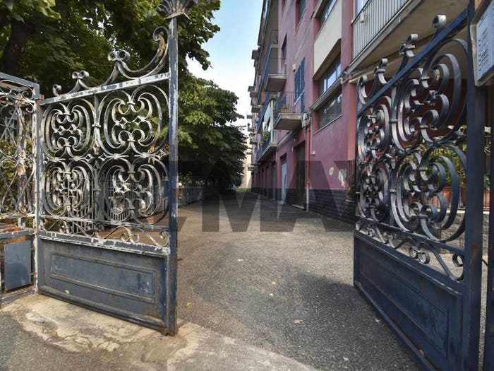 Appartamento con 6 locali in vendita in Via Piazza Dante, Mangano Guardia San Giovanni Bosco, Acireale