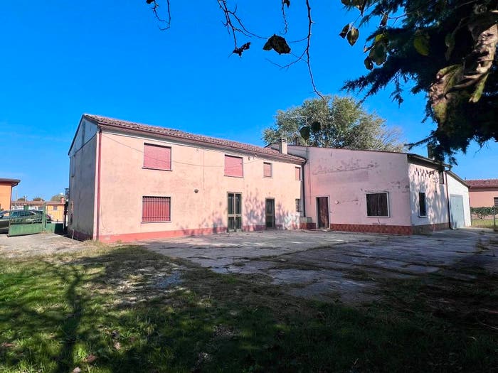 Casa con 6 locali in vendita in Centro, Oppeano