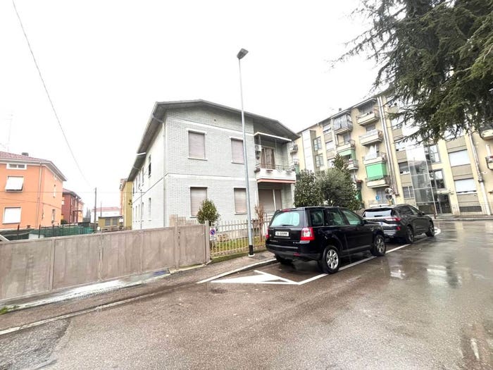Appartamento quadrilocale in vendita in Via Antonio Colla, Montanara Cinghio, Parma