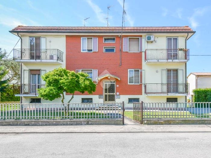 Appartamento quadrilocale in vendita in Via Silvio Marchesini, Gallo, Poggio Renatico