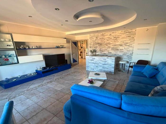 Casa con 6 locali in vendita in Centro, Zumpano