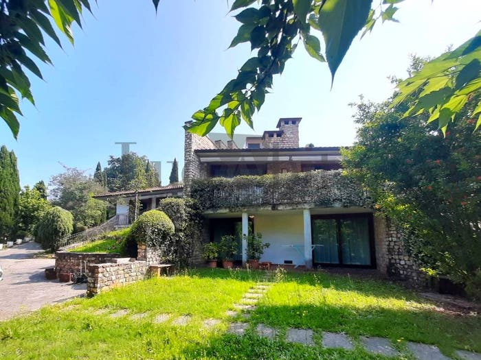 Casa con 6 locali in vendita in Via Onacrog, Mutigliano Torre, Lucca