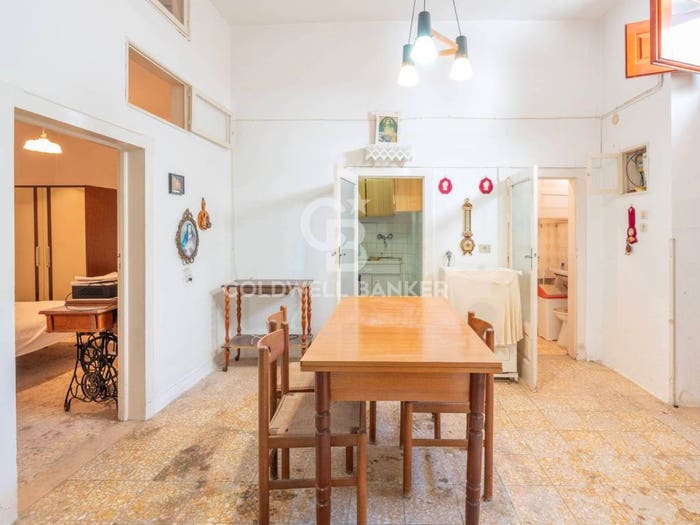 Casa trilocale in vendita in Via Alessandro Volta, Centro, Cisternino