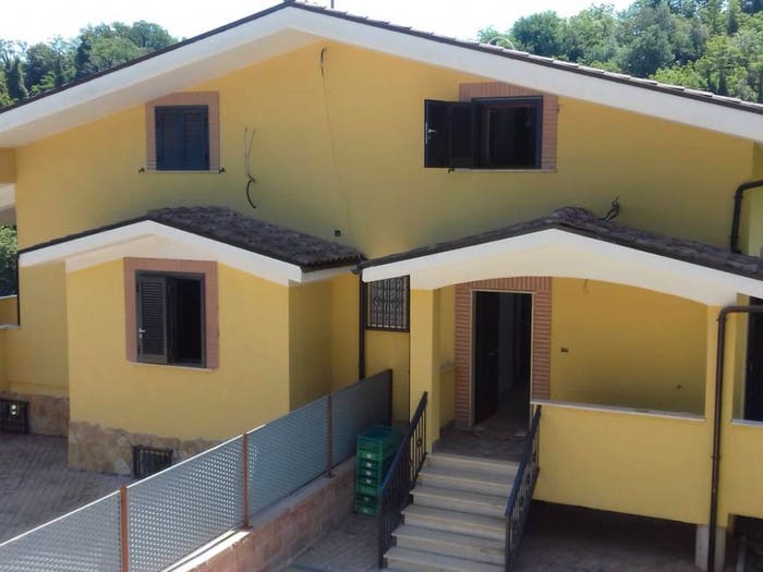 Casa con 5 locali in vendita in Via Castellone, Ceccano