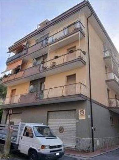 Appartamento trilocale in vendita in Quartiere Fenarina Via Privata Ciccione Int, Fenarina Via Neghelli Collina di Ponente, Alassio