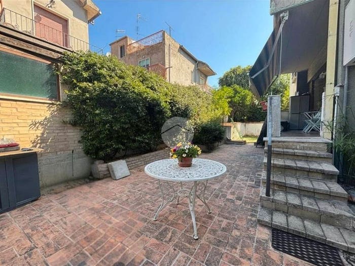 Appartamento quadrilocale in vendita in Via di sotto, Colli Innamorati Madonna, Pescara