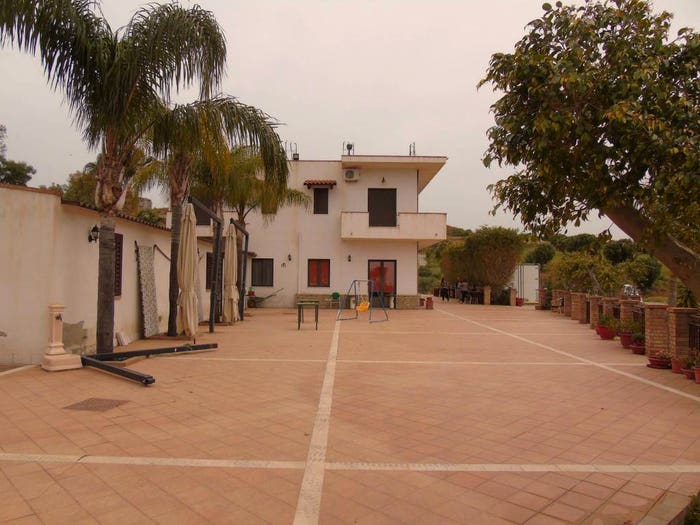 Casa con 6 locali in vendita in Contrada Tigani, Saline Ioniche, Montebello Ionico