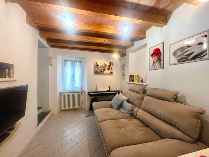 Appartamento trilocale in vendita in Via Molinara, Castagnola, Massa