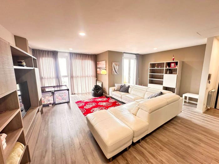 Appartamento con 5 locali in vendita in Via Col d'Echele, Is Mirrionis, Cagliari