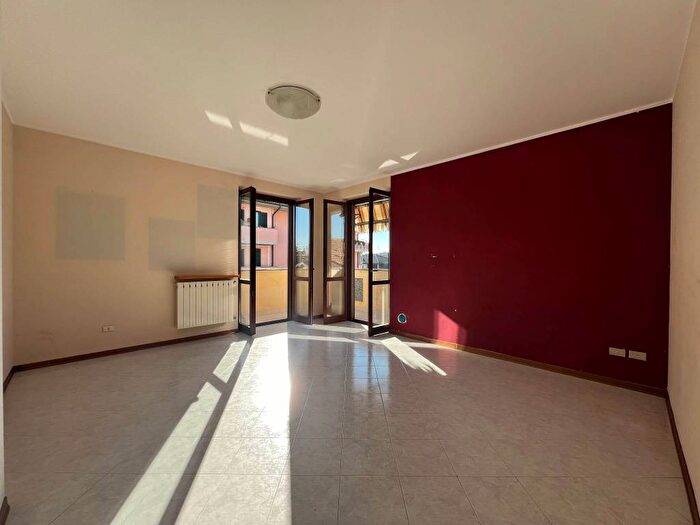 Appartamento trilocale in vendita in Via Monte Grappa, Centro, Sant'Angelo Lodigiano