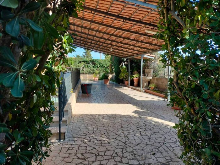 Casa con 6 locali in vendita in Contrada Giardinello, Centro, Comiso
