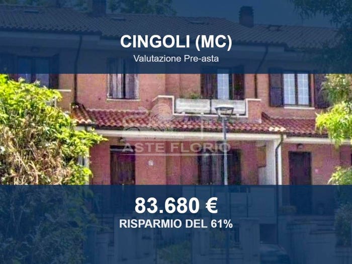 Appartamento con 6 locali in vendita in via Trentavisi, Centro, Cingoli