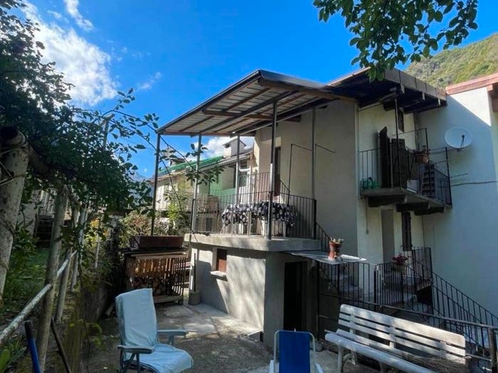 Casa trilocale in vendita in fraz villanuova, Ronco Canavese