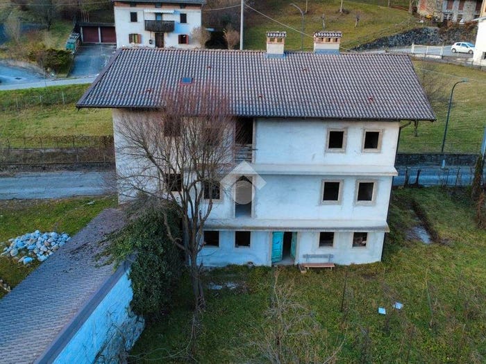 Casa con 6 locali in vendita in Via Alta, Enemonzo Quinis, Enemonzo