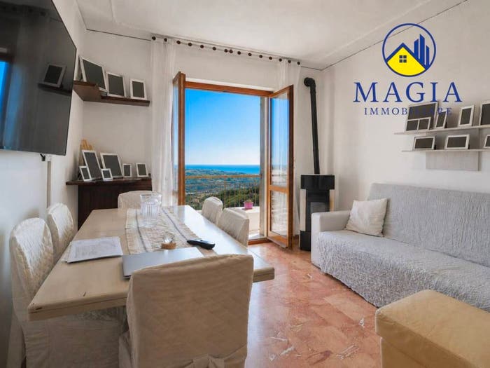 Appartamento con 5 locali in vendita in Via Delle Mura, Acquaviva Picena