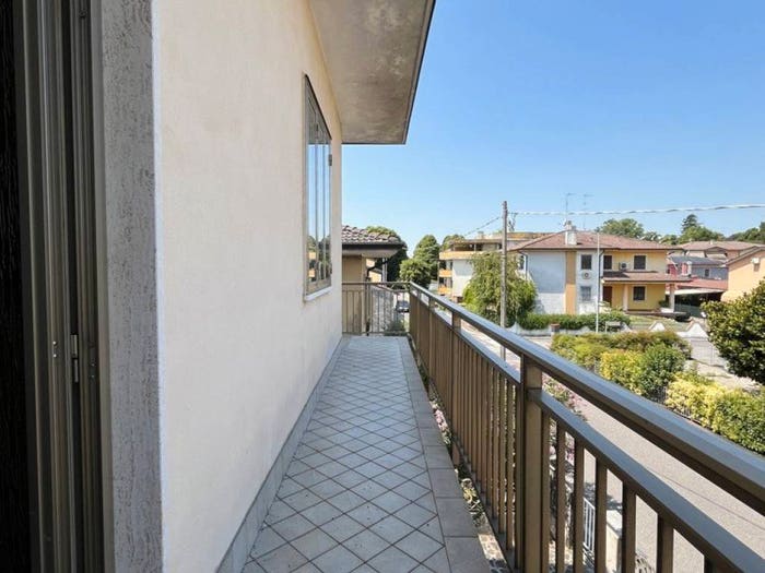 Appartamento con 5 locali in vendita in Via Livelli, Bonferraro, Sorgà