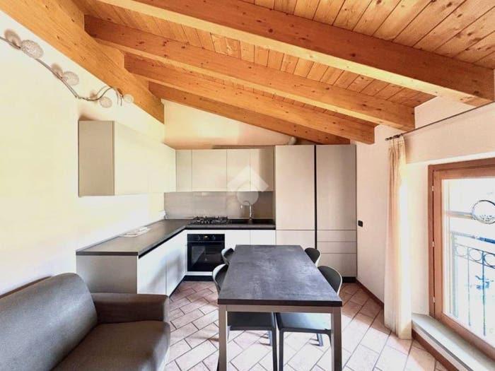 Appartamento bilocale in vendita in Via Don Angelo Roveglia, Colombaro Timoline, Corte Franca