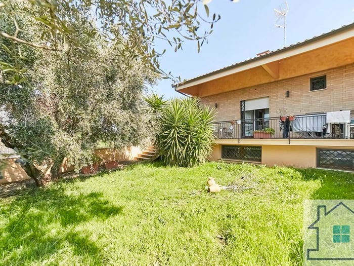 Appartamento bilocale in vendita in Viale Enrico Fermi, Frascati