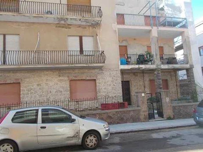 Appartamento con 6 locali in vendita in Via SSatta Nr, Pivarada, Alghero