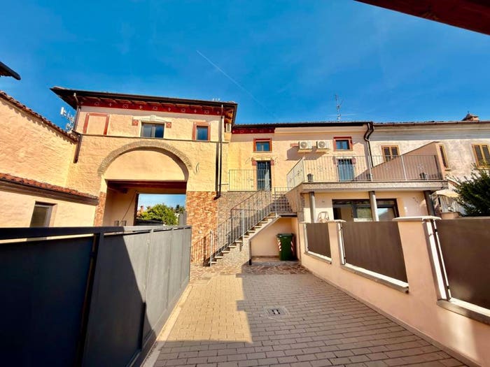 Appartamento trilocale in vendita in via dante, Santa Cristina, Santa Cristina e Bissone