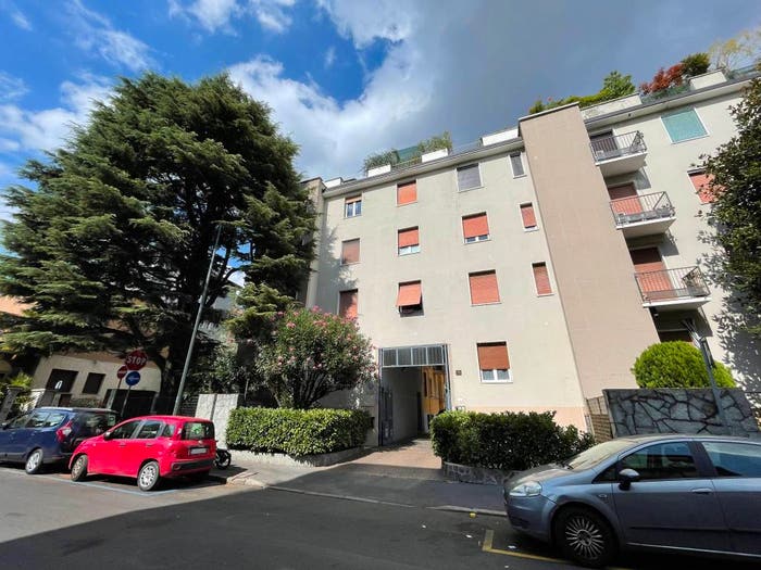 Appartamento bilocale in vendita in Via Legnone, Dergano, Milano