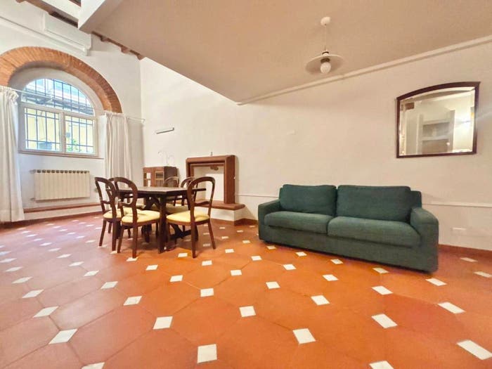 Appartamento trilocale in vendita in Piazza dei Pitti, Ponte Vecchio Pitti, Firenze