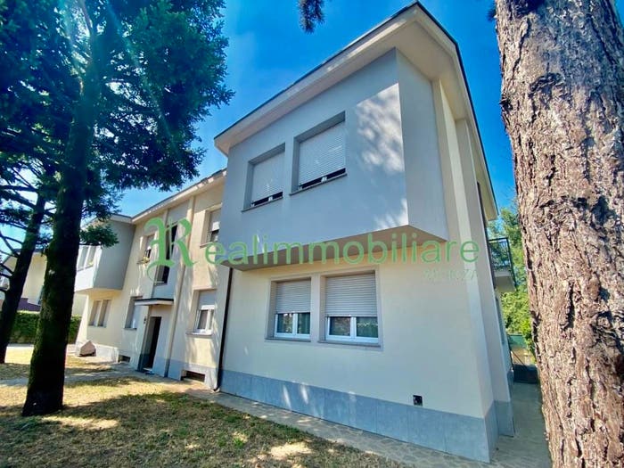 Casa con 6 locali in vendita in Via Amedeo Modigliani, Centro, Muggiò