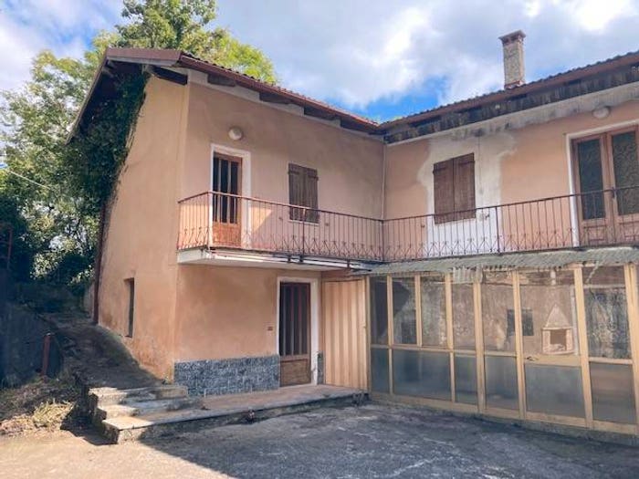 Casa con 5 locali in vendita in Via Carestia, Centro, Vignolo