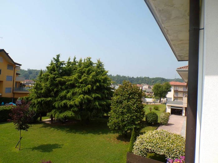 Appartamento quadrilocale in vendita in Via Maggiora, Centro, Borgomanero