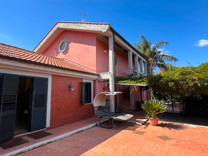 Casa con 6 locali in vendita in via malche, Giffoni Sei Casali