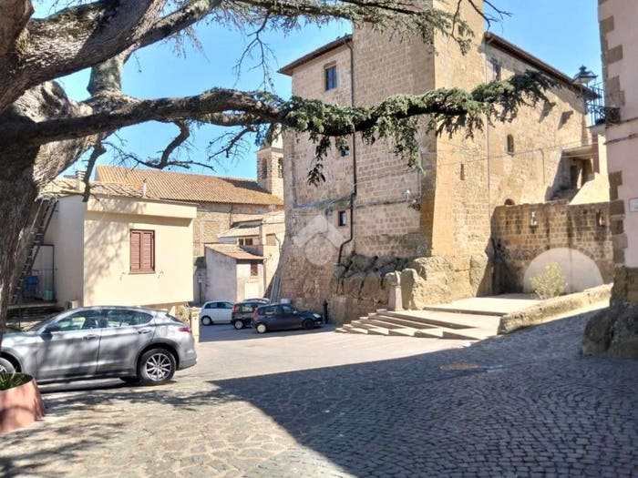 Appartamento con 5 locali in vendita in Via Mazzini, Centro, Cellere