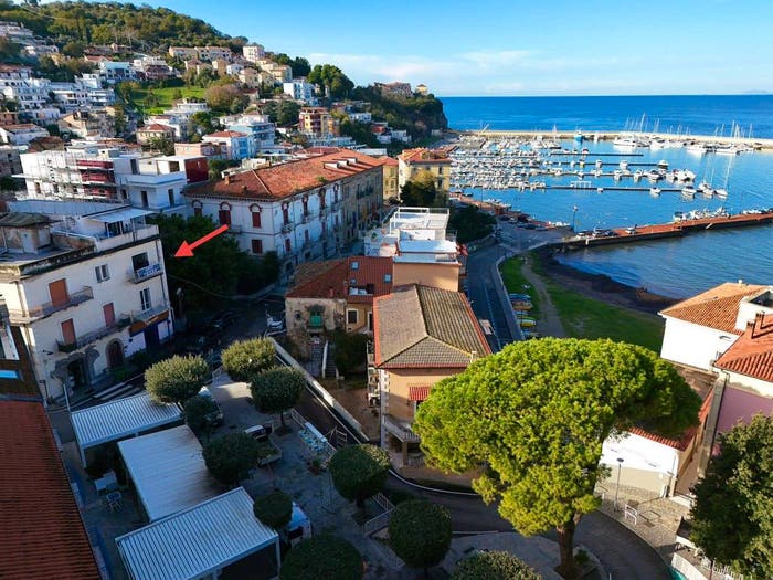 Appartamento quadrilocale in vendita in Piazza delle Mercanzie, Centro, Agropoli