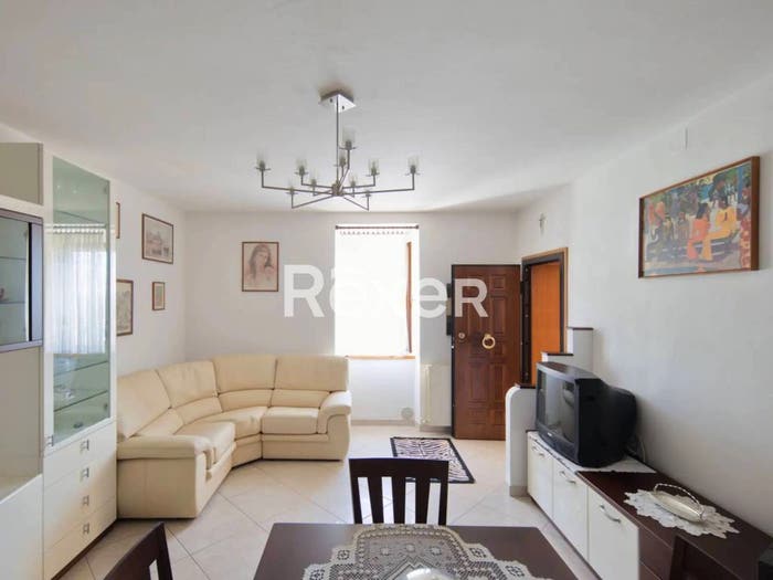 Appartamento trilocale in vendita in Via Giuseppe Garibaldi, Villagrande, Montecopiolo