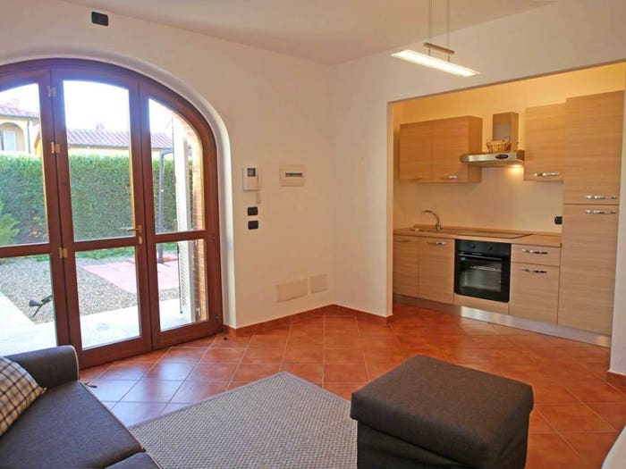 Appartamento trilocale in vendita in VIA DEI CASTELLI, Centro, Castelnuovo Berardenga
