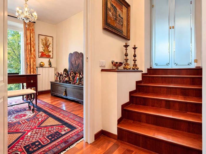 Appartamento quadrilocale in vendita in Via Carlo Alberto, Centro Storico, Monza