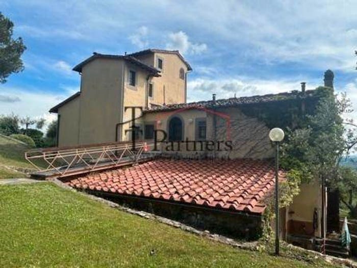 Casa con 6 locali in vendita in Via di Doccia, Settignano, Firenze