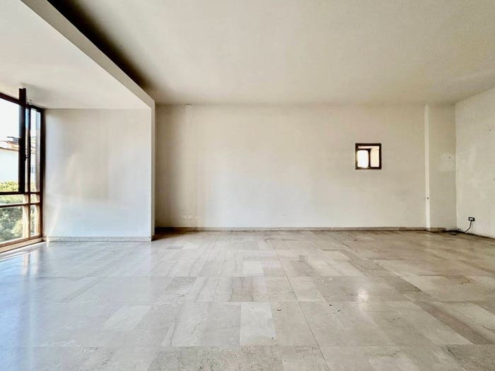 Appartamento quadrilocale in vendita in Viale Eleonora Duse, Coverciano, Firenze
