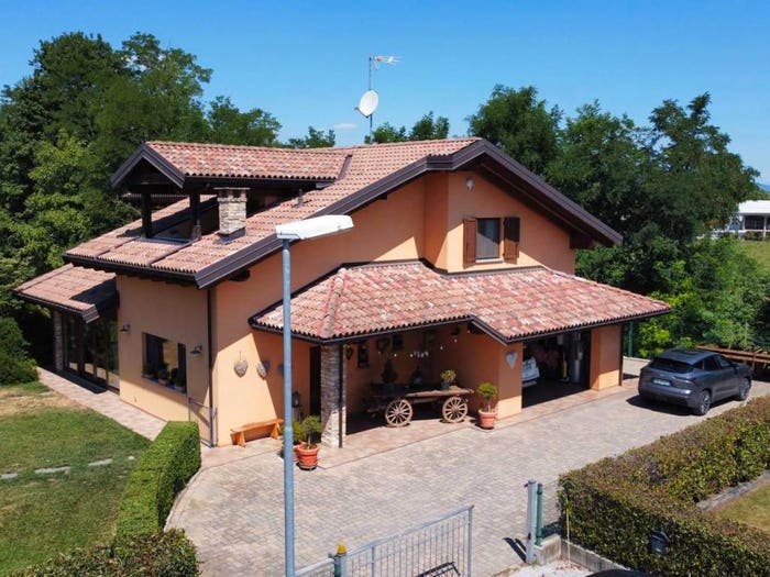 Casa con 5 locali in vendita in Via Monte Bracco, Santa Croce, Vignolo