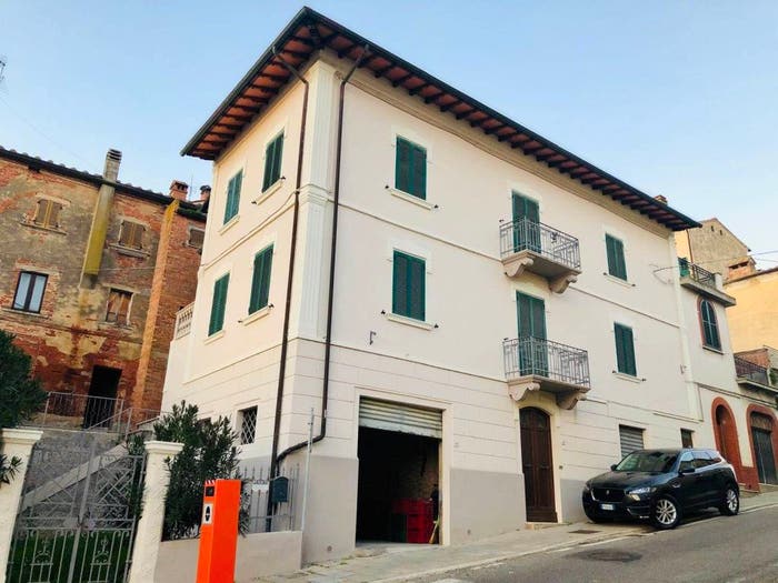 Casa con 6 locali in vendita in Valiano, Montepulciano