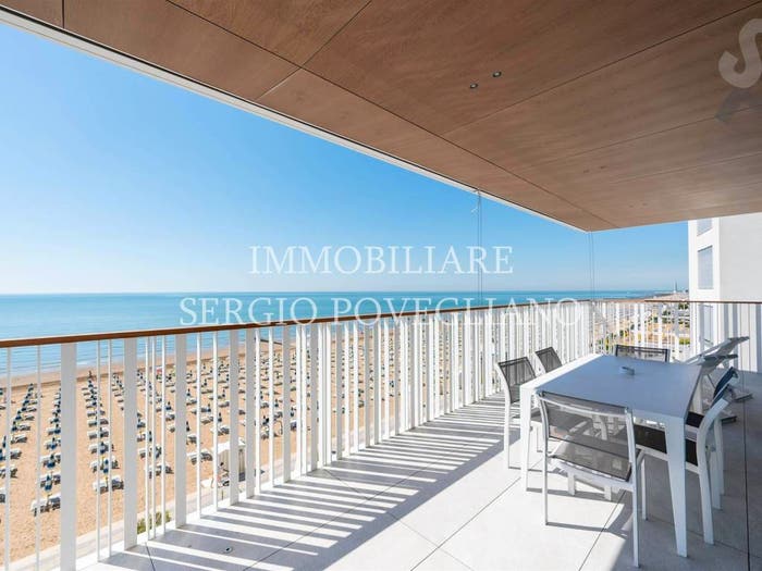 Appartamento con 6 locali in vendita in via Treviso, Lido Ovest Faro, Jesolo