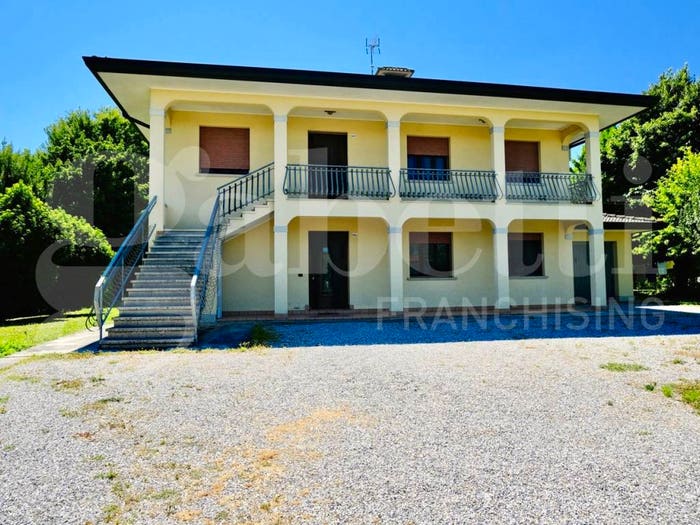 Appartamento con 6 locali in vendita in Via Spareda A, Centro, Concordia Sagittaria